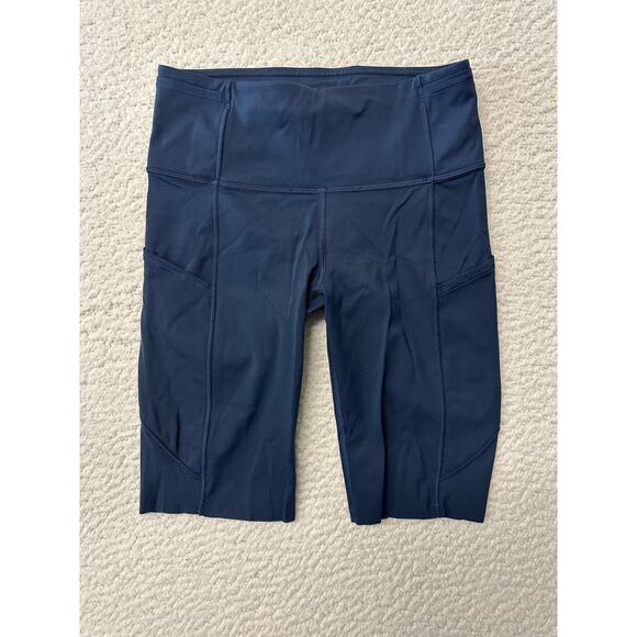 Lululemon Womens Fast Free Short 10" Size 6 - Picture 1 of 11